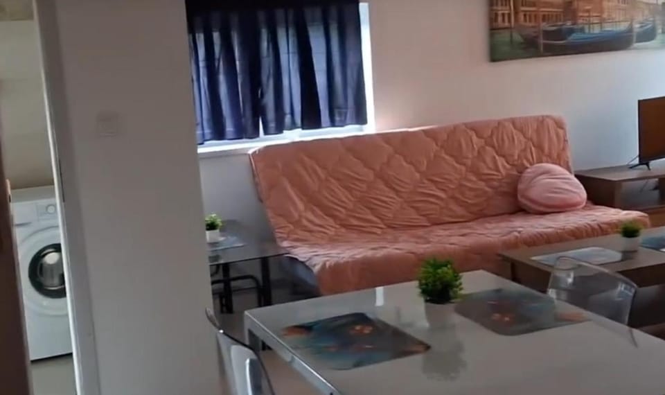 APARTAMENT Lipnowska 225 Apartment in Masovian Voivodeship