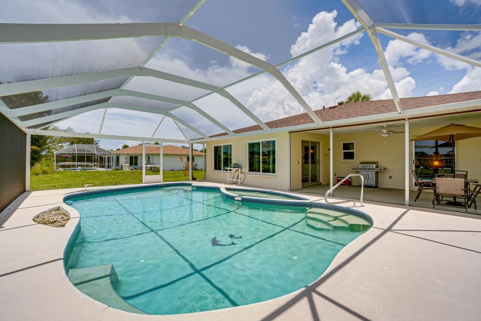 Patio, Pool view, Swimming pool, Swimming pool