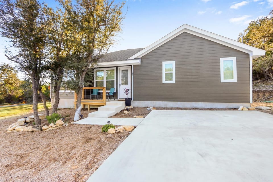 Prickly Pear Escape House in Canyon Lake