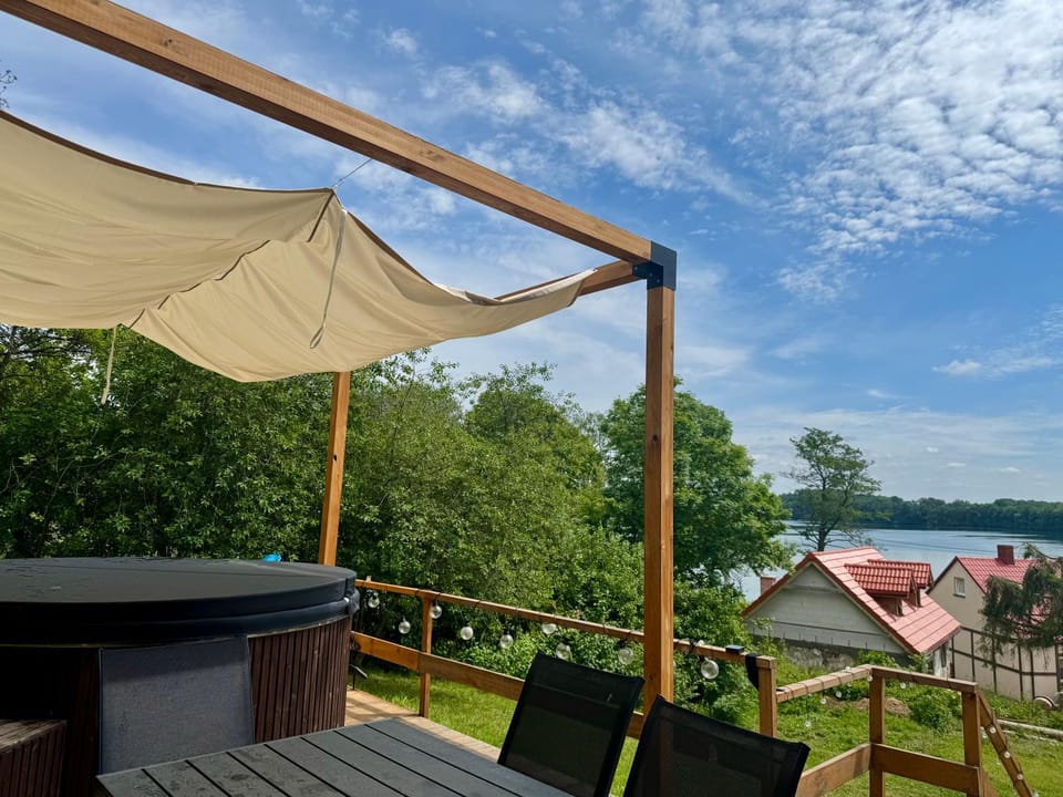 Domek nad Drawskim Campground/ 
RV Resort in West Pomeranian Voivodeship, Poland