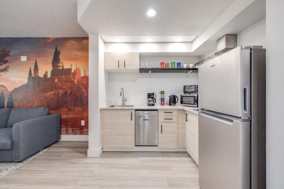 Harry Potter Suite near Epic & Universal Apartment in Orlando