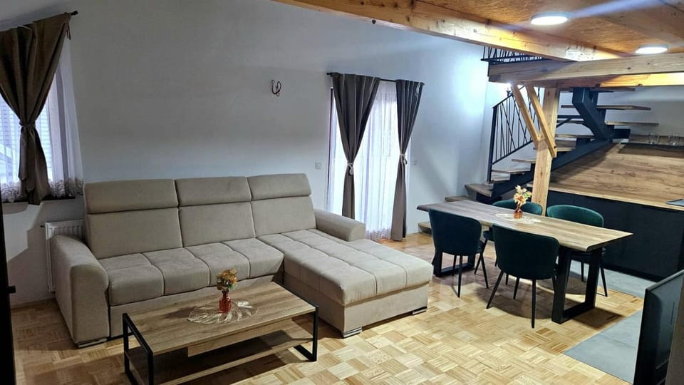 Villa Roko - Gacka Valley Bed and Breakfast in Lika-Senj County