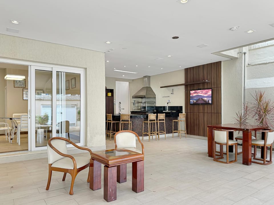BBQ facilities, TV and multimedia, Spa and wellness centre/facilities, Seating area, Dining area