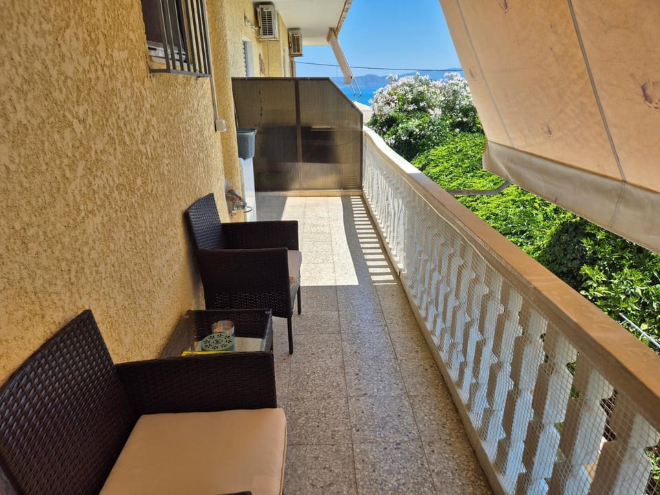 Day, Balcony/Terrace