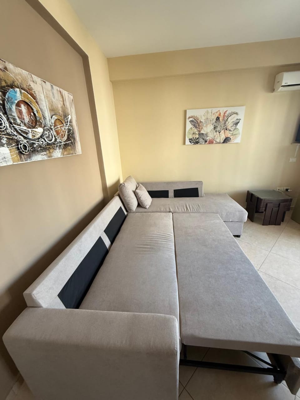 Apartment 9 Free Private Parking Apartment in Tirana County, Albania