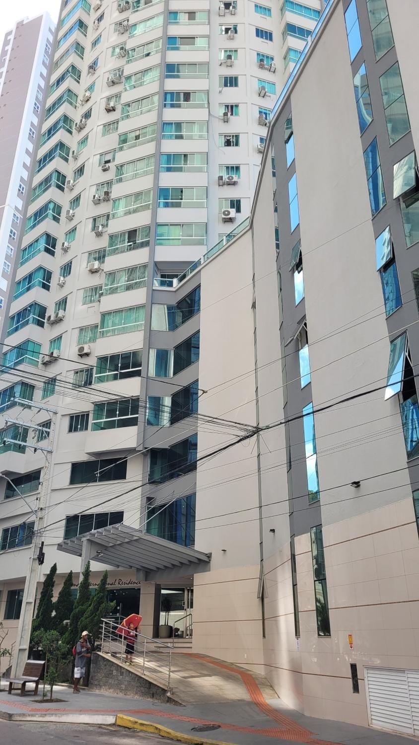 Loft beira mar com estacionamento apto 611 Apartment in Balneário Camboriú