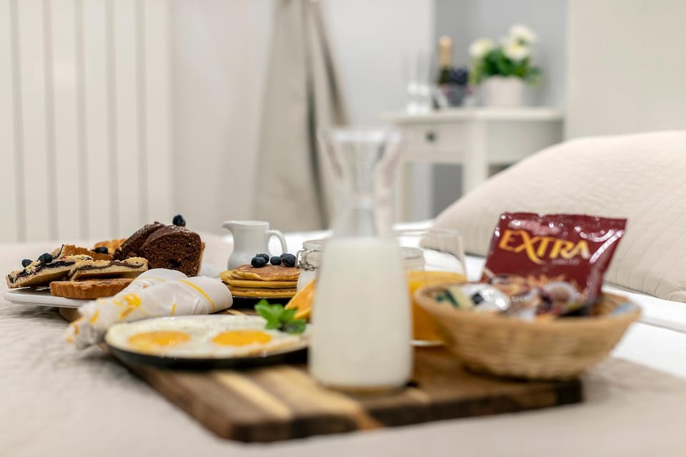 Food close-up, Breakfast, Continental breakfast, Italian breakfast, American breakfast