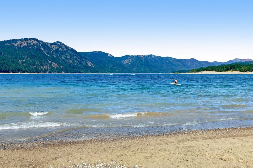 Paintbrush Haven House in Roslyn