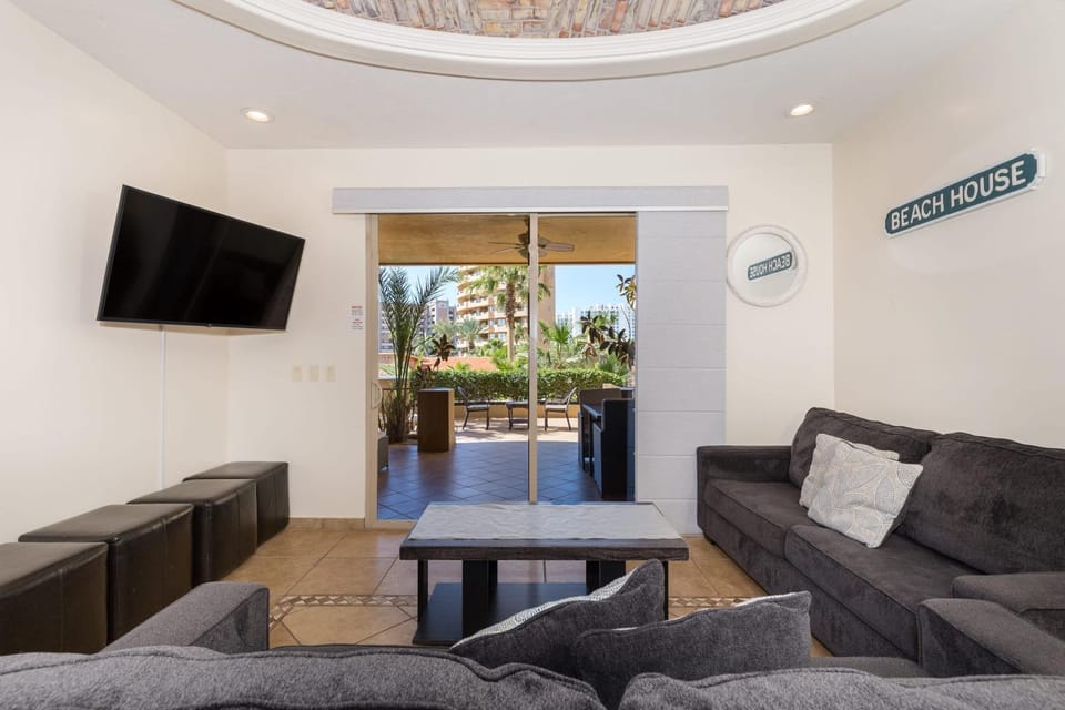 Bella Sirena 2BR 2BA 1st FL Spacious Patio B104 House in State of Baja California