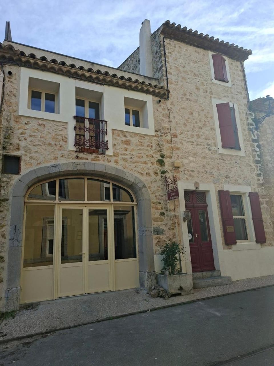 Le Patio Des Cigales Bed and Breakfast in Occitanie