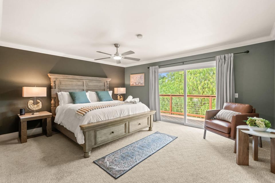 Spacious Family Retreat w Game Room & Scenic Decks House in Chino Hills