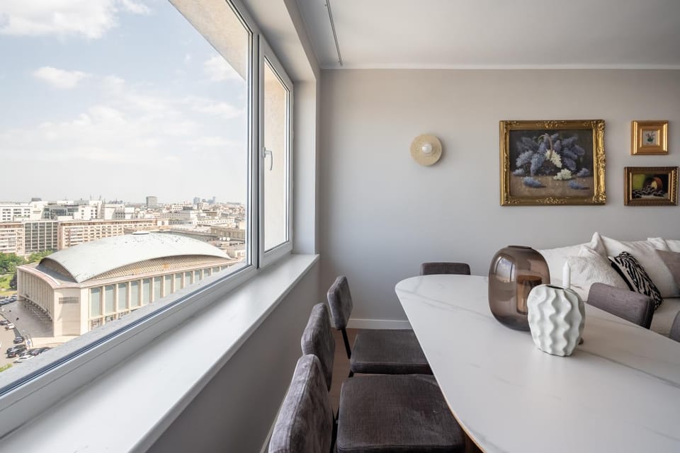 Bed, View (from property/room), Seating area