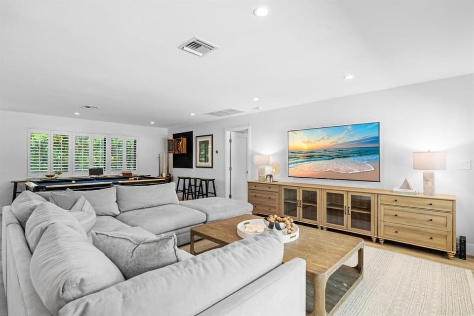 2 Masters Heated Pool Near Beach & Atl Ave! House in Boynton Beach