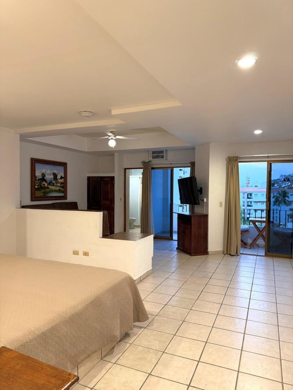 Communal lounge/ TV room, Bed, Living room, Photo of the whole room