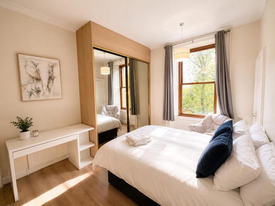 Newingtons Georgian Apartment - Fast WiFi - Central Edinburgh Apartment in Edinburgh