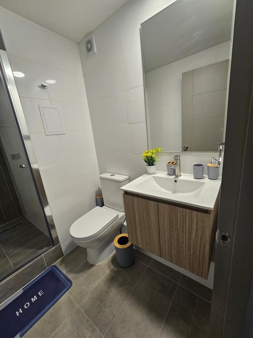 Departamento para 6 eb Santiago Centro cercano a Outlet y Movistar Arenas a pasos del Centro de Santiago Apartment in Santiago