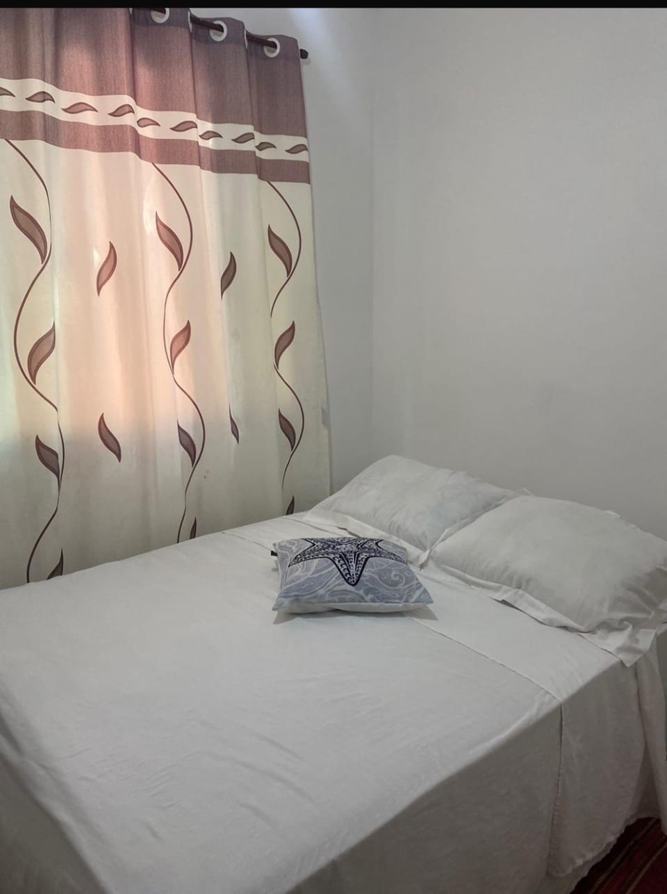 Suites e Quartos Em frente a Praia Grande -Na orla Flavia Alessandra Hotel in State of Rio de Janeiro