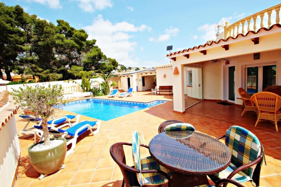 El Chamizo - modern villa with large private pool in Benissa Villa in Marina Alta