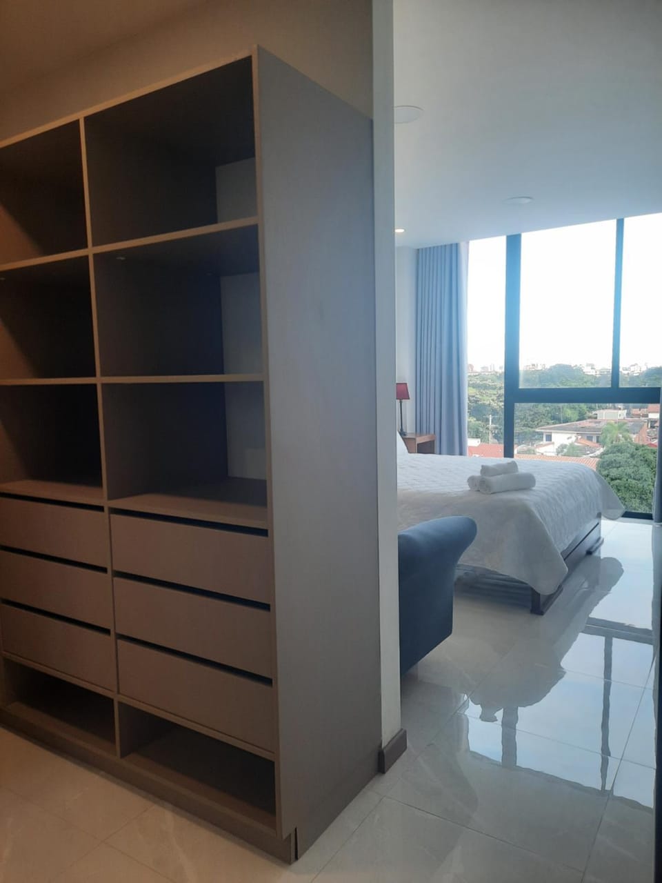 Hermosa suite 403 Lofty Green Zona Equipetrol Apartment in Santa Cruz de la Sierra