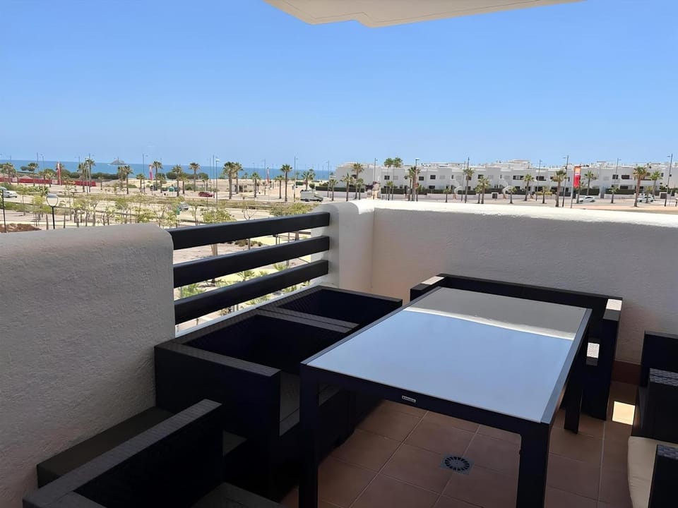 Apartamento de 3 habitaciones en San Juan, cerca de la playa, para 6 personas - ES-376-13 Apartment in Andalusia