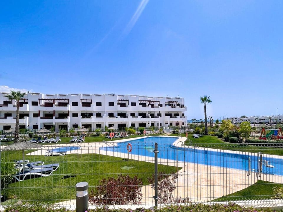 Apartamento encantador en San Juan de los Terreros, acceso a piscina comunitaria, cerca de la playa - ES-376-3 Apartment in Andalusia