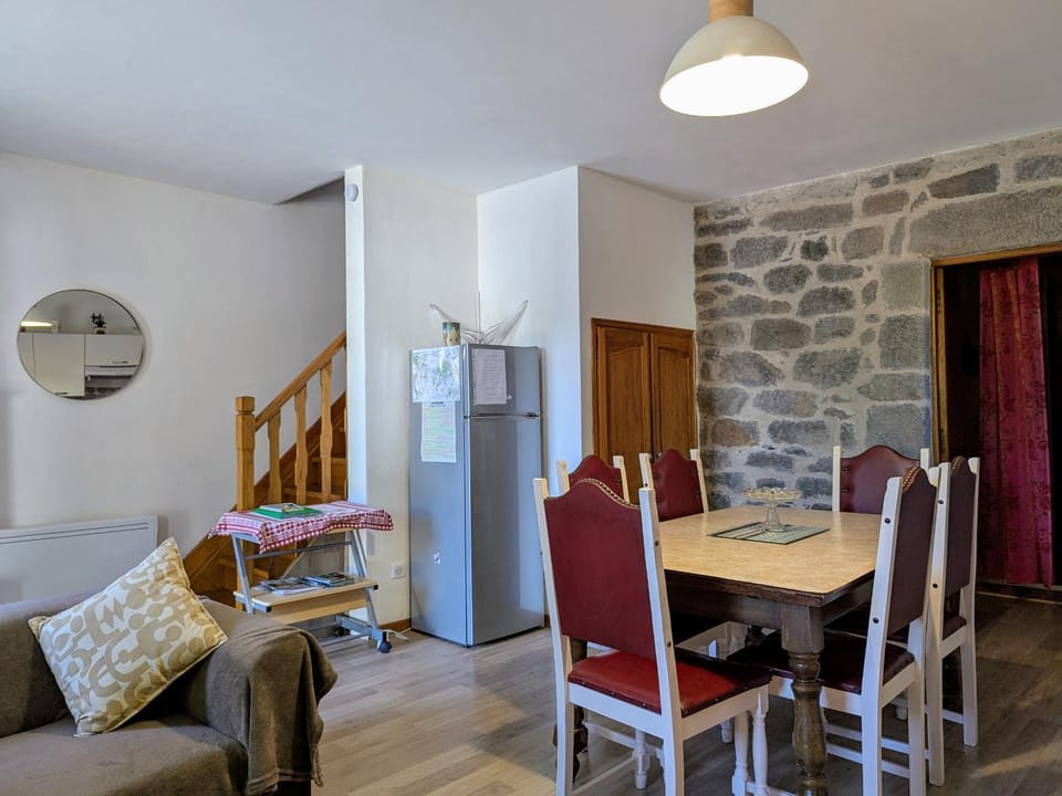 Séjour rustique proche des Estables et du Puy-en-Velay - FR-1-582-533 House in Auvergne-Rhône-Alpes