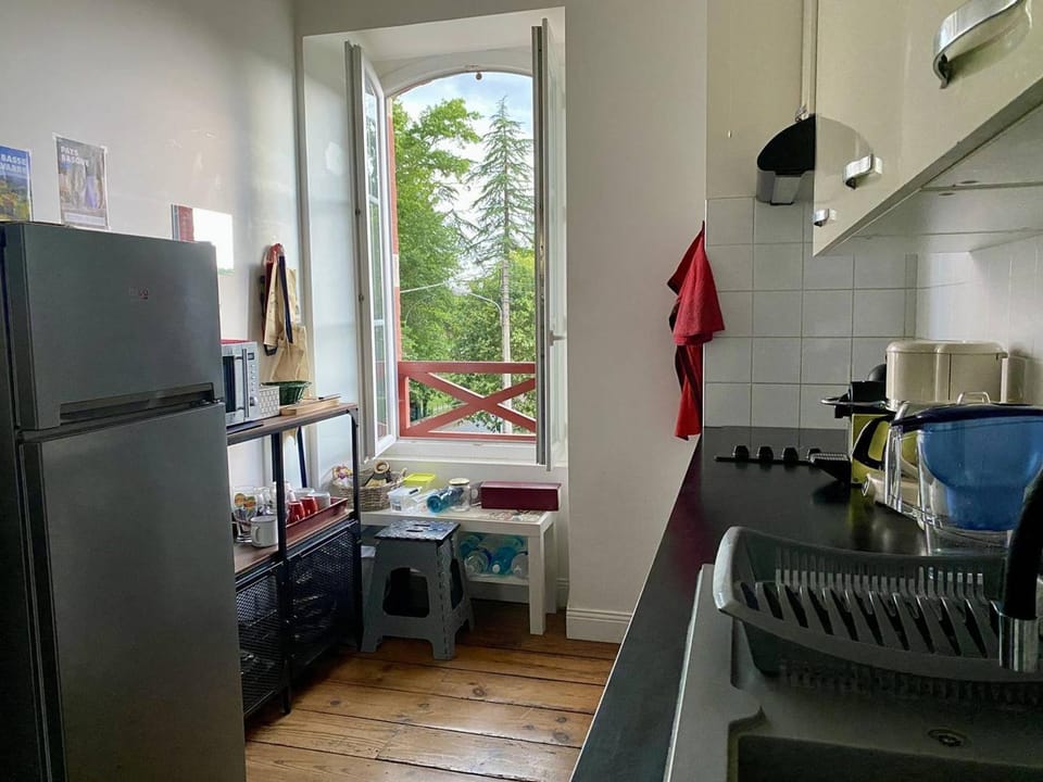 Cambo: Appartement charmant, 2 pers, parking, wifi - FR-1-495-153 Apartment in French Basque Country