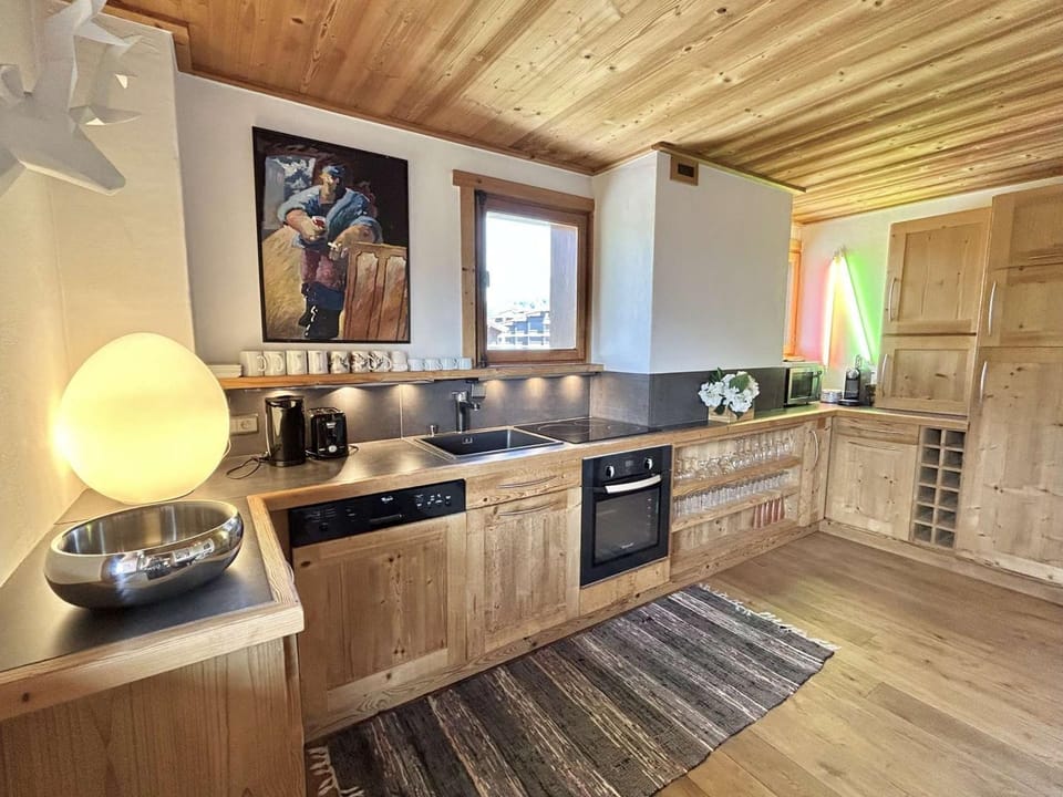 Appartement 4 pièces, 6 couchages, balcon, parking, Megève - FR-1-597-194 Apartment in Megève