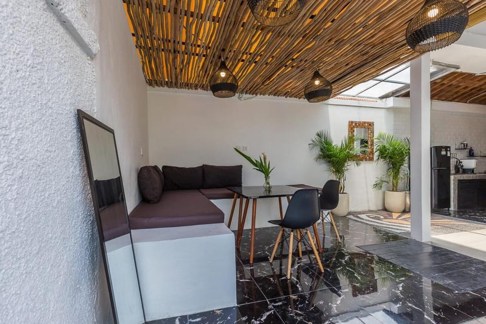 Cozy 2 BR with private pool in Padonan Villa in North Kuta
