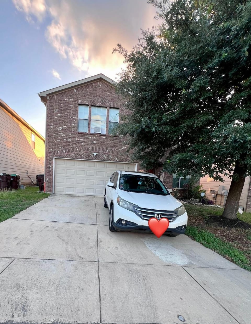 Property building, Day, Parking