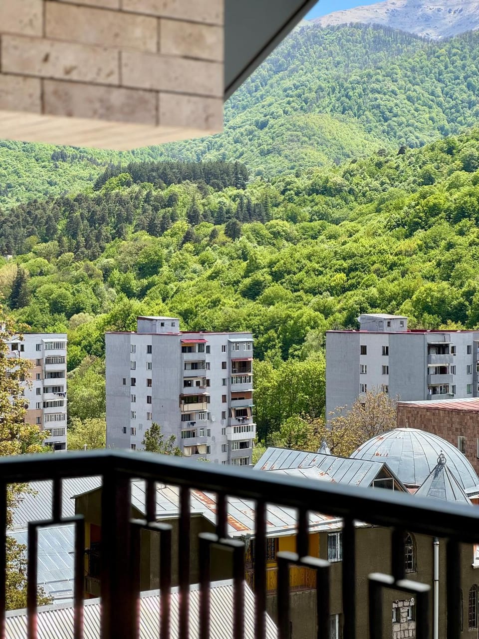 Spring, Day, Balcony/Terrace, Mountain view