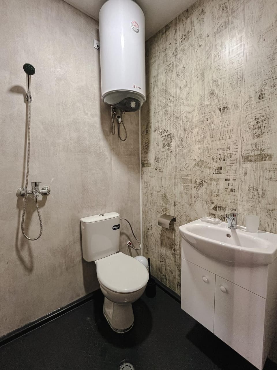 Shower, Toilet, Bathroom