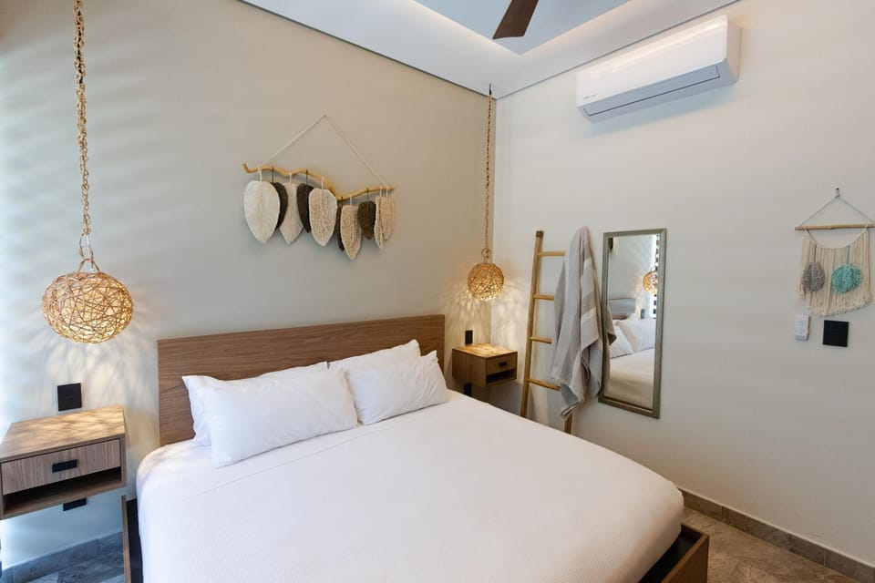 Bed, Bedroom, air conditioner, air conditioner