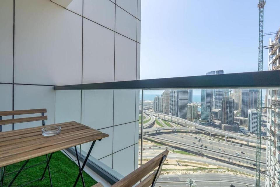 Luxury 2BHK in Jumeirah Late Towers JLT 2609 Apartment in Dubai