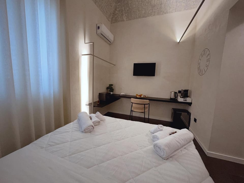 Corona Suite & Rooms Bed and Breakfast in Palermo