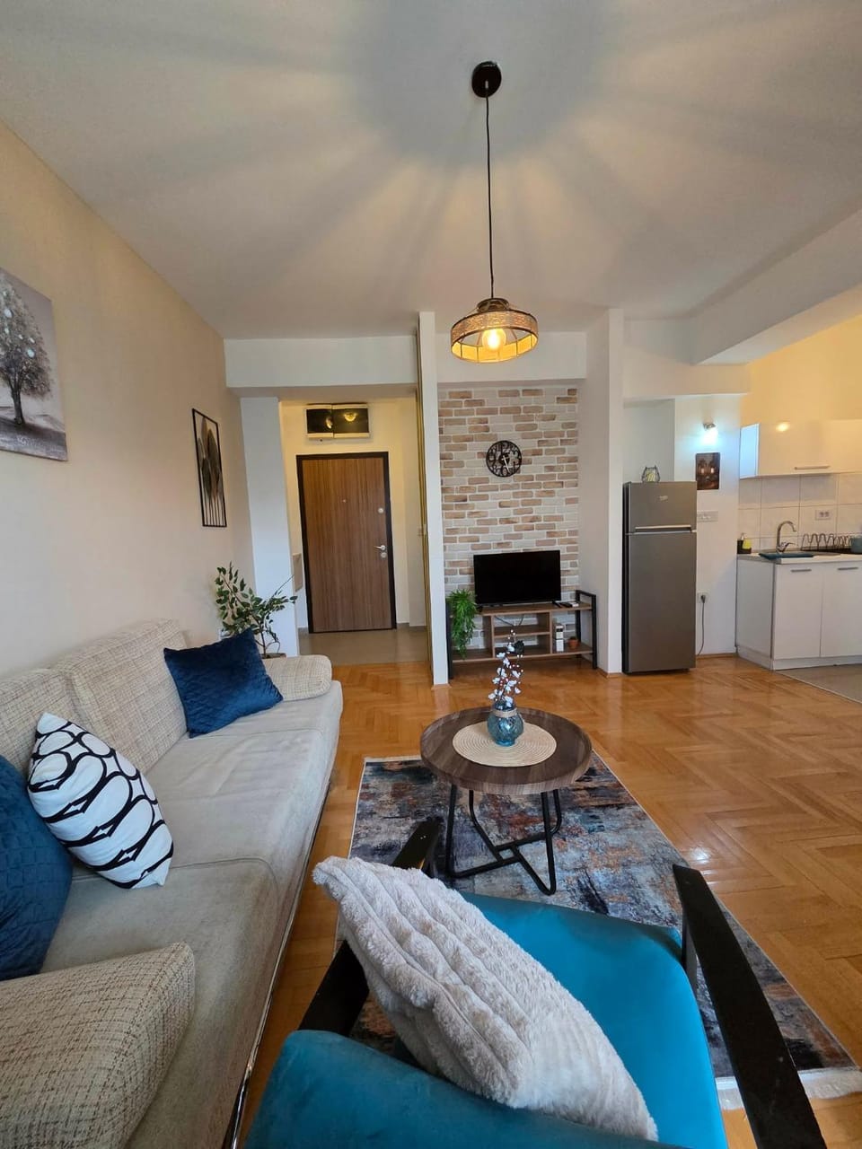 Renovated Calm Apartment Close to Center and Free Parking Apartment in Skopje