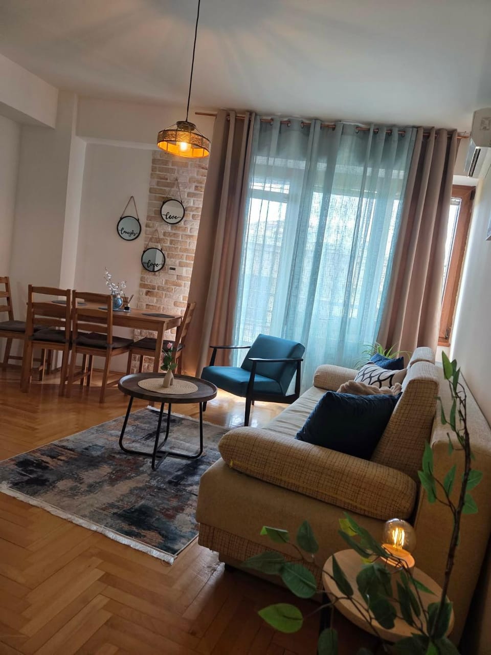 Renovated Calm Apartment Close to Center and Free Parking Apartment in Skopje