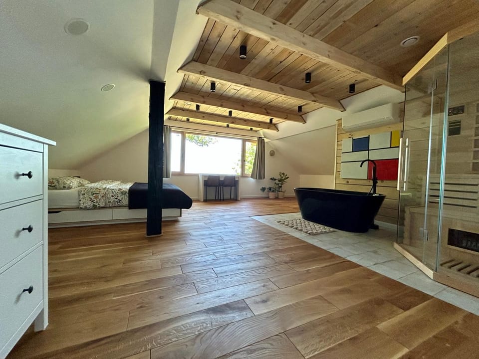 Bed, Sauna, Sauna, Bedroom, Bath