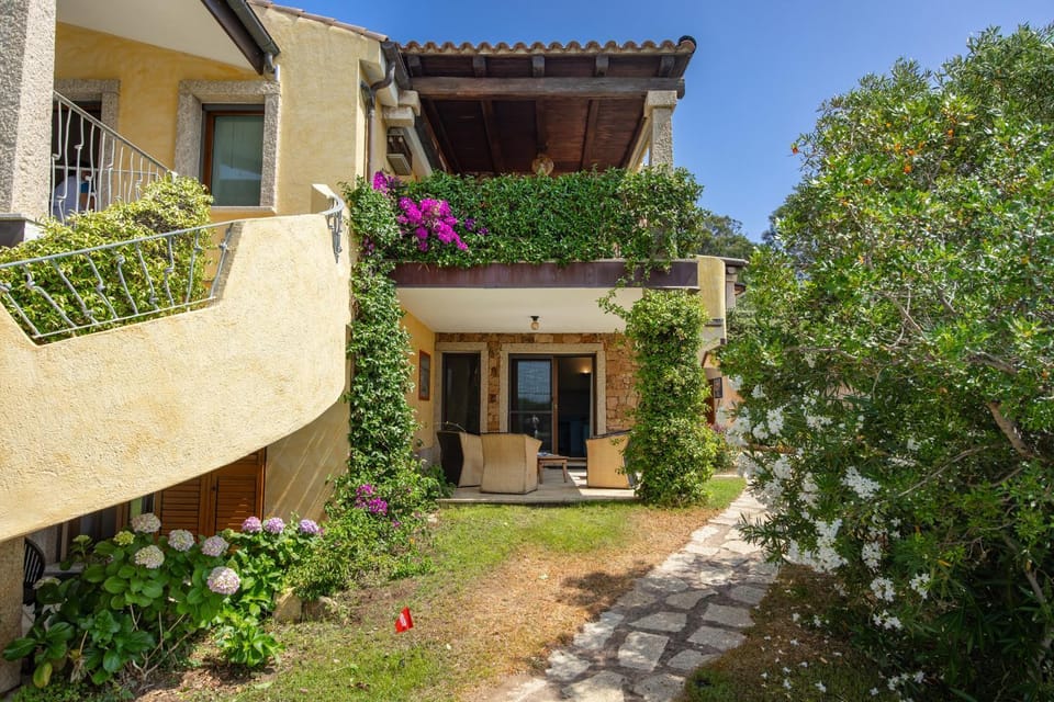 Patio, Balcony/Terrace