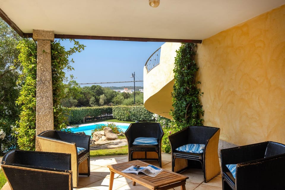 Patio, Garden, Garden view, Pool view, Swimming pool