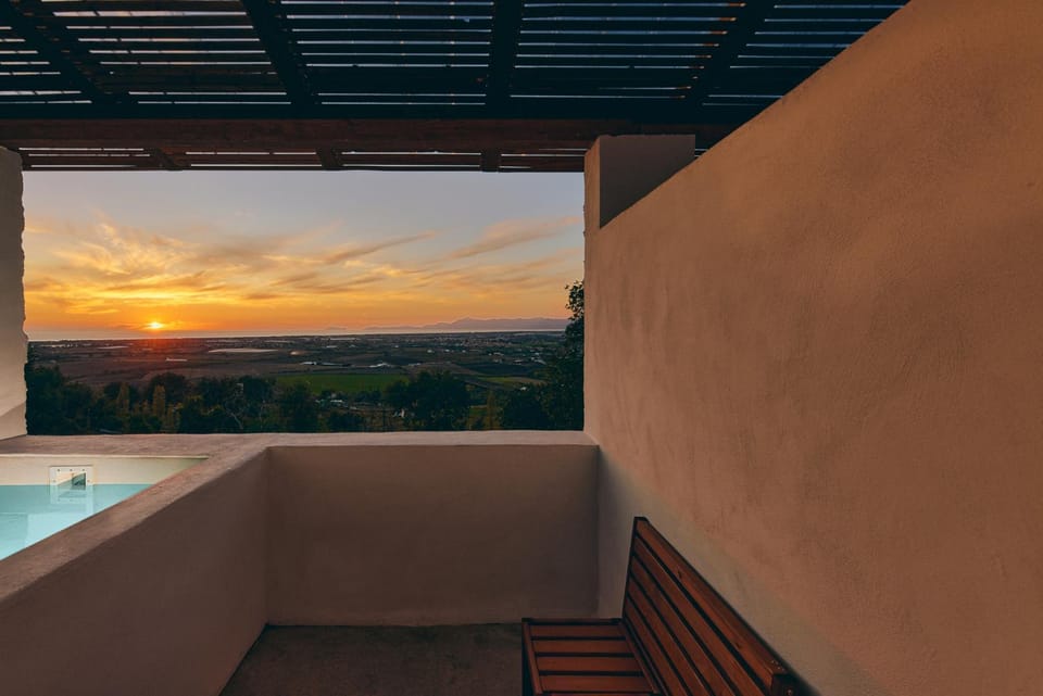 View (from property/room), Balcony/Terrace, Swimming pool, Swimming pool