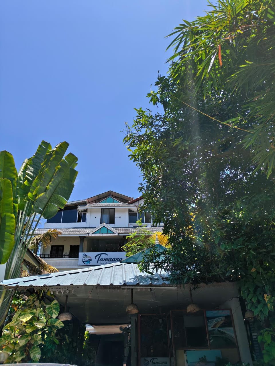 Property building, Day