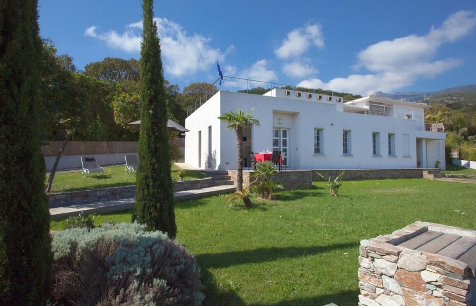 VILLA Proche -MAQUIS AND SEA Villa in Corsica