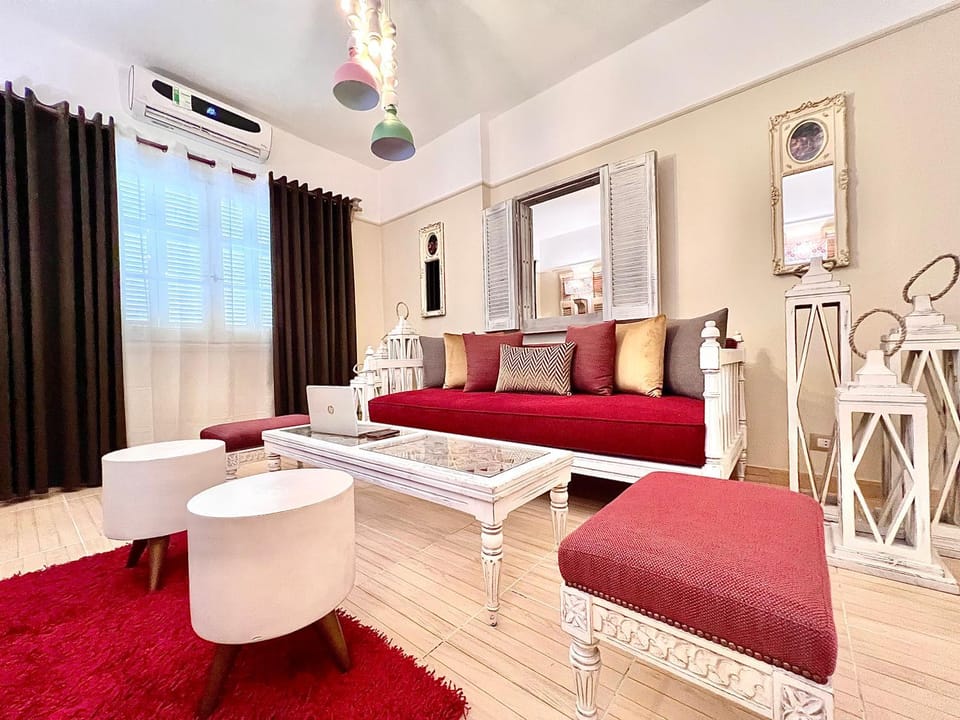 Living room, Photo of the whole room, Seating area, air conditioner