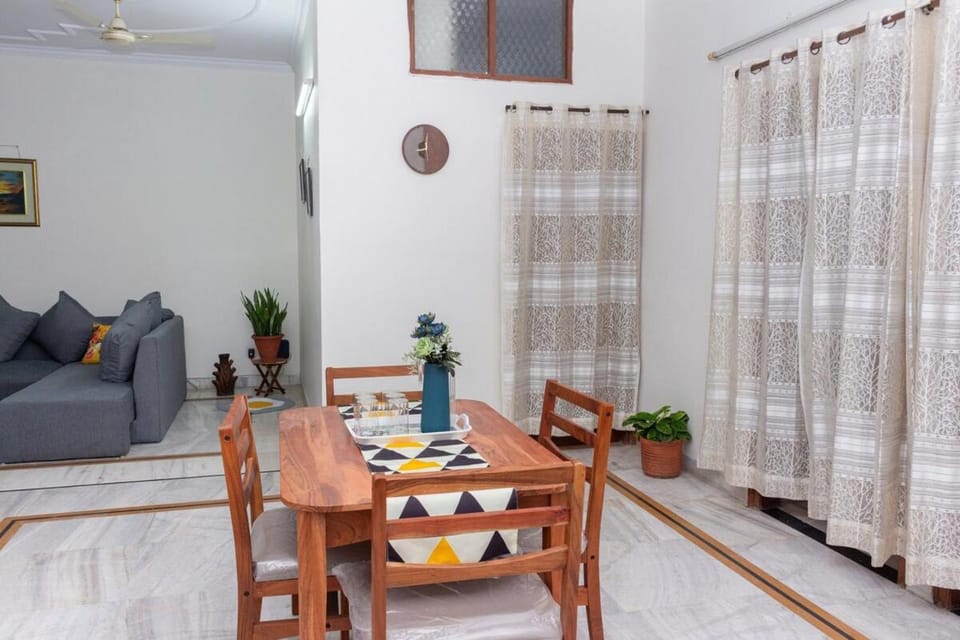 Sukoon by Tajinder Apartment in Chandigarh