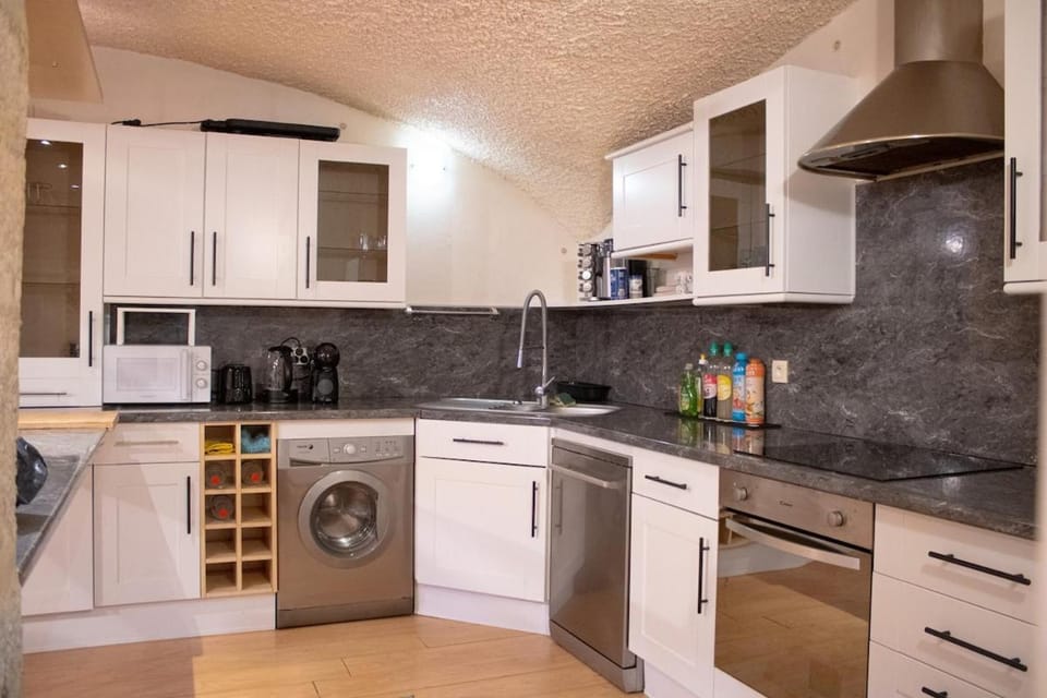 Charme rare sous les voûtes Apartment in Clermont-Ferrand