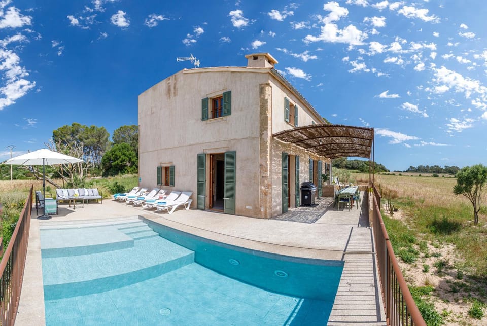 Sa Alqueria, villa con piscina en Santa Margarita Villa in Pla de Mallorca