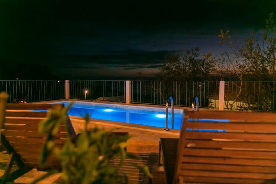 Villa Luma - Makarska Exklusiv Villa in Baška Voda