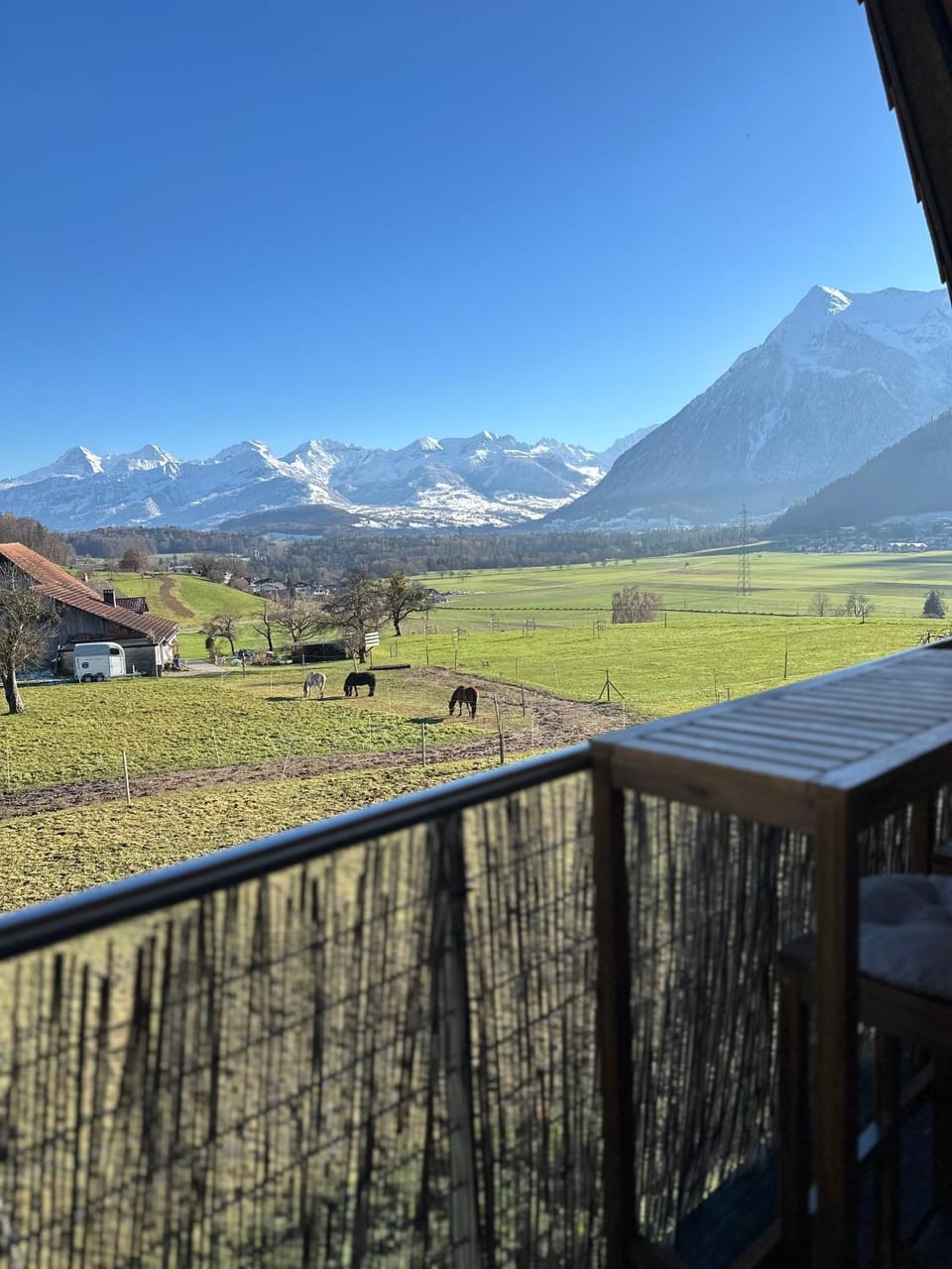 Balcony/Terrace, Mountain view, Mountain view