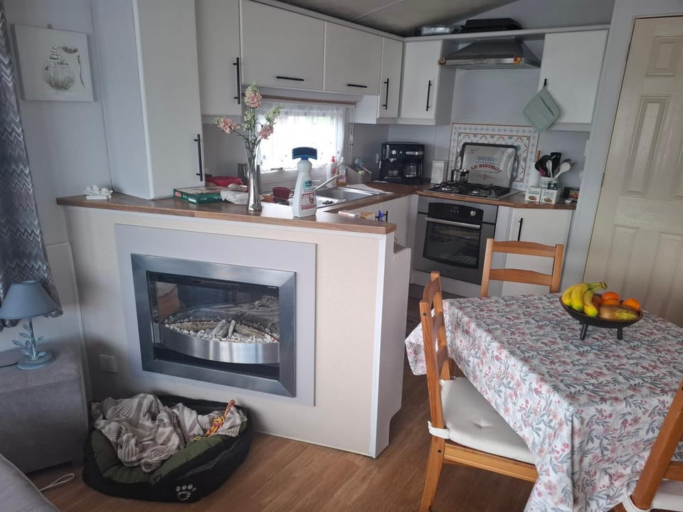 Le Montourey mobihome Campground/ 
RV Resort in Fréjus